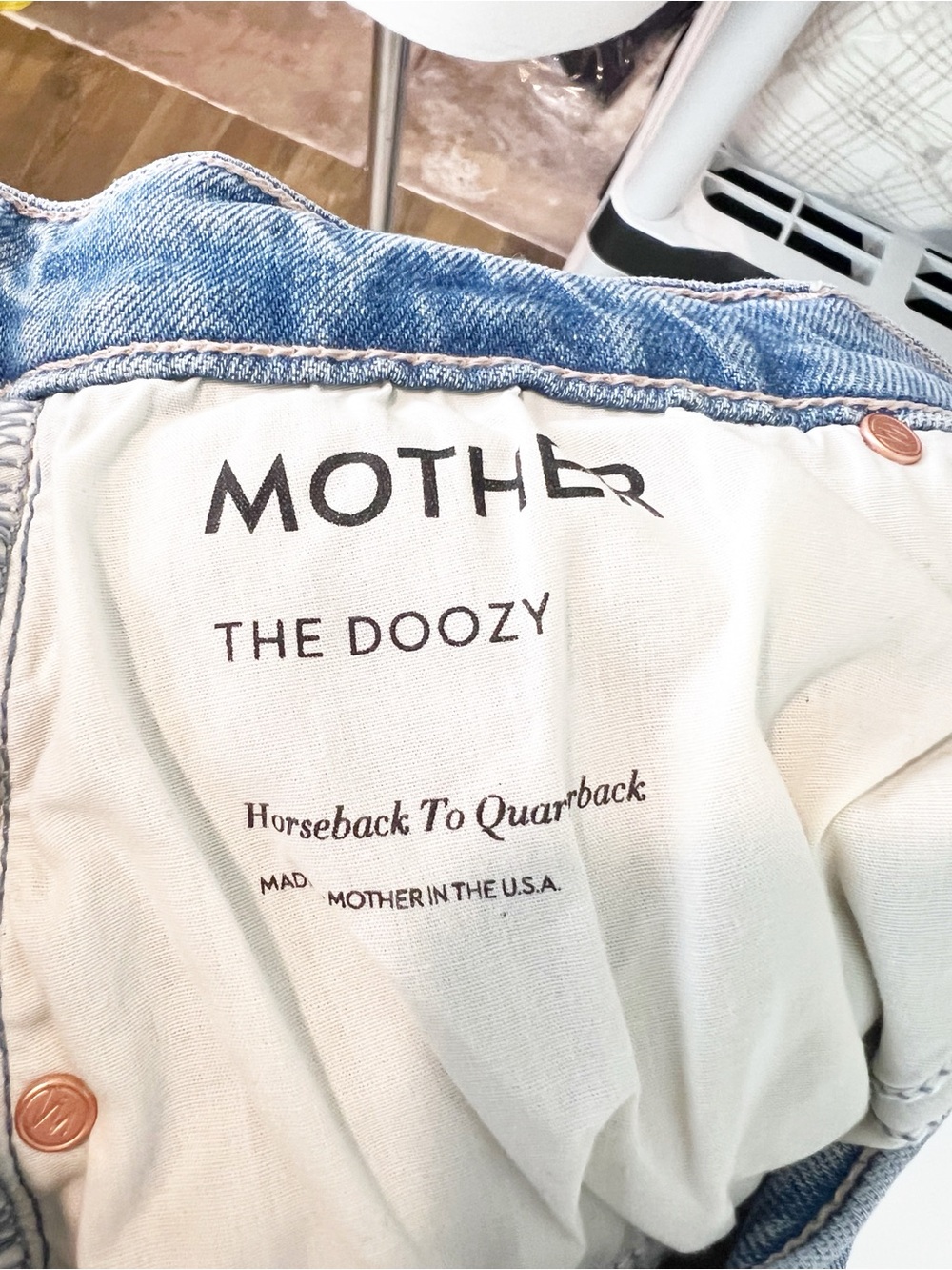 MOTHER THE DOOZY FLARE JEANS ZIP FLY IN HORSEBACK TO QUARTERBACK WOMENS SZ 28 - Picture 5 of 9